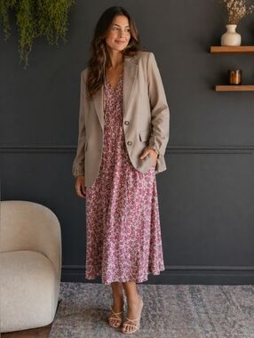 NWT Heartloom Greige Oversized Blazer – XS